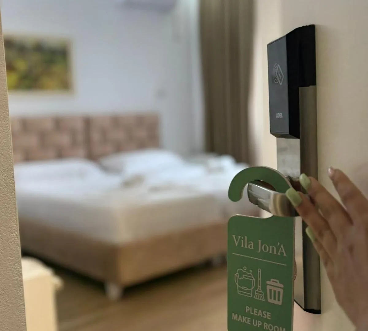Vila Jon'A Saranda Apartament