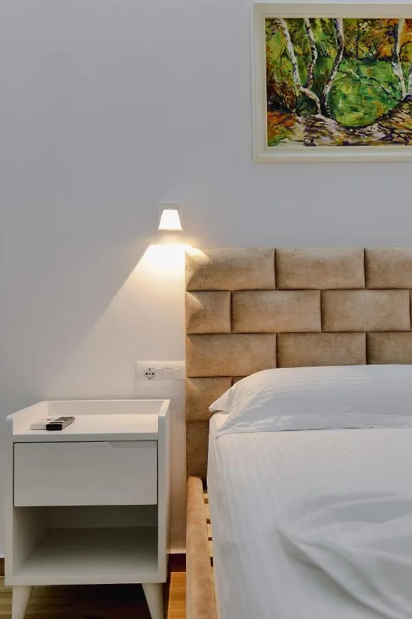 Vila Jona Sarandë Albania